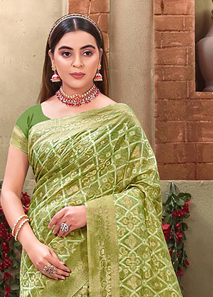 Green Cotton Saree With Blouse Piece