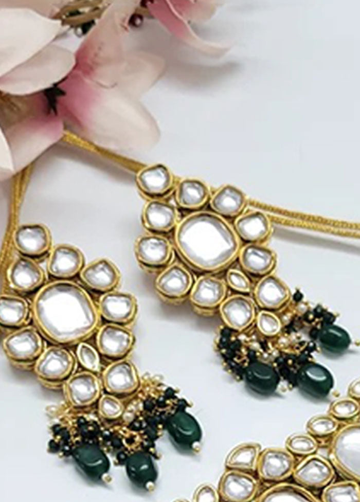 Emerald Green Kundan Polki Jewellery Set