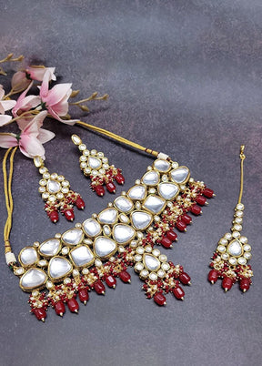 Red Kundan Polki Jewellery Set With Mangtika