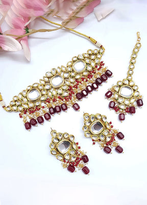 Maroon Kundan Polki Choker Set With Mangtika