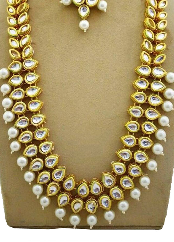 White Kundan Long Necklace Set With Mangtika