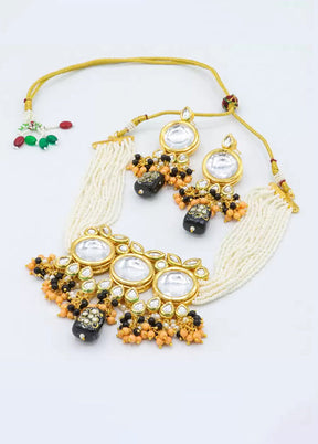 Black Beaded Polki Kundan Choker Set