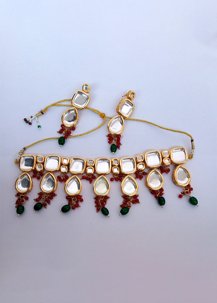 Kundan Studded Green Jewellery Set