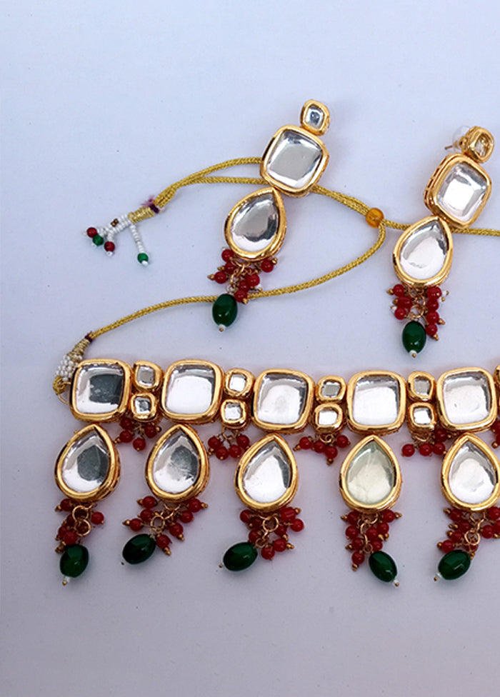 Kundan Studded Green Jewellery Set