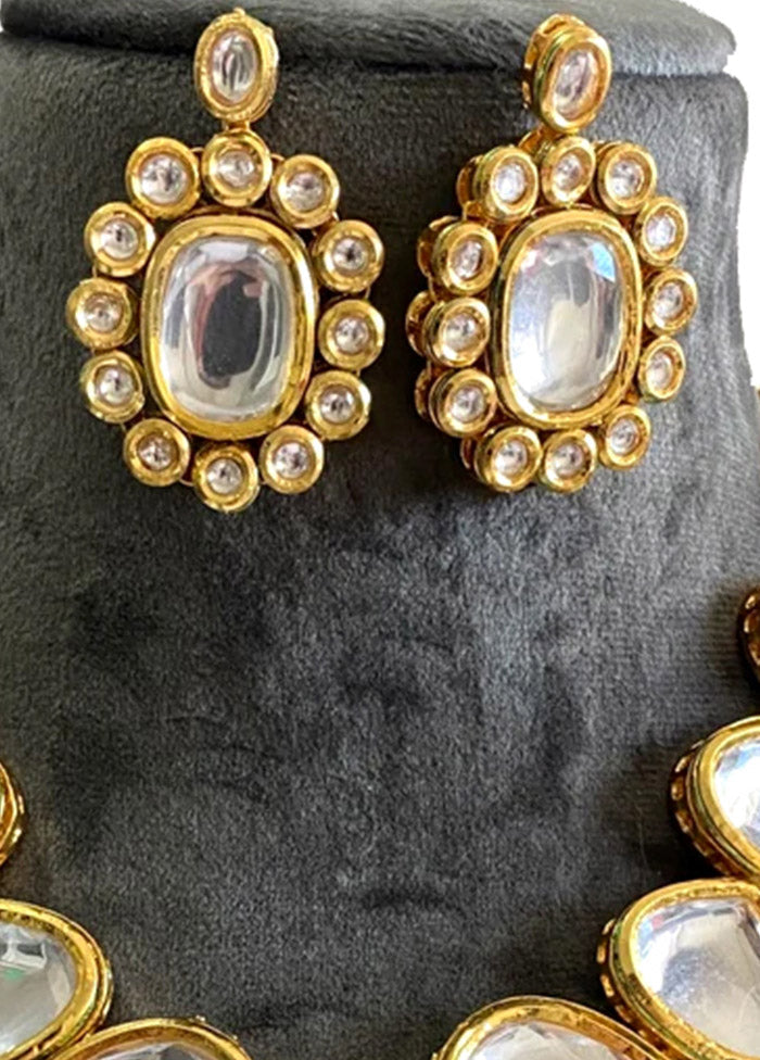 Golden Kundan Jewellery Set