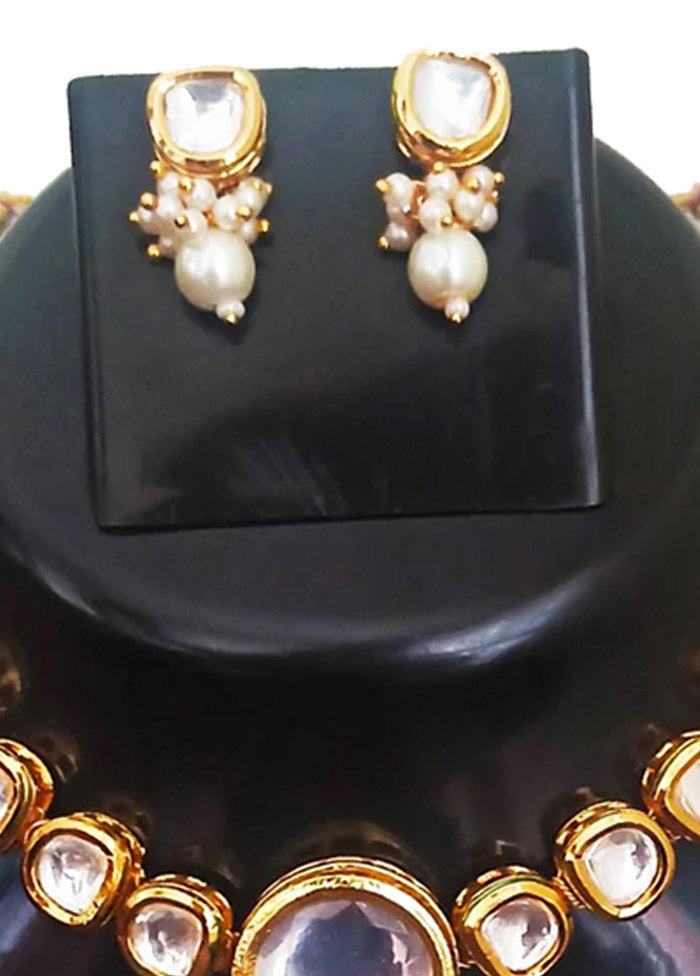 Golden Kundan Jewellery Set