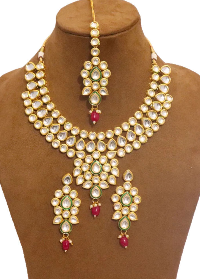 Red Kundan Jewellery Set With Mangtika