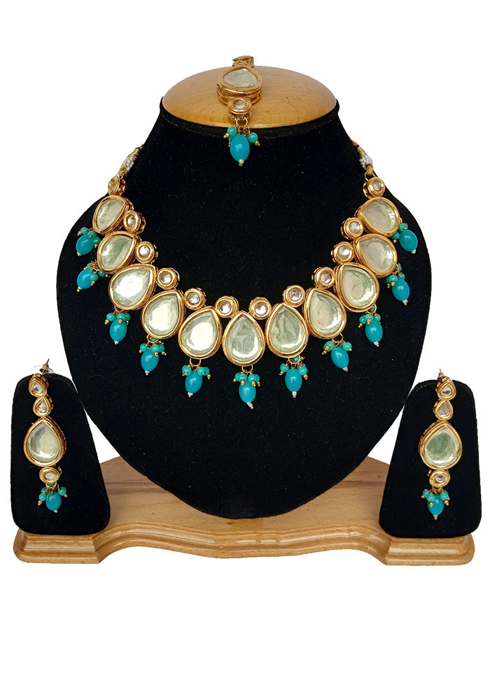 Blue Kundan Jewellery Set With Mangtika