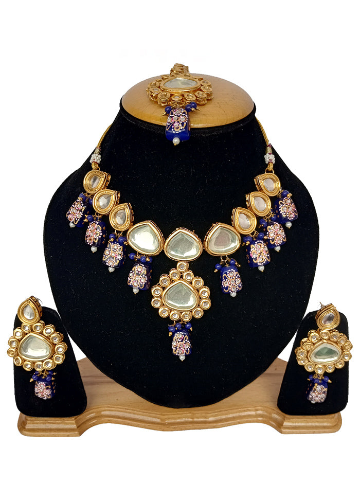 Blue Kundan Jewellery Set With Mangtika