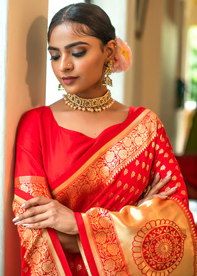 Red Spun Silk Saree With Blouse Piece