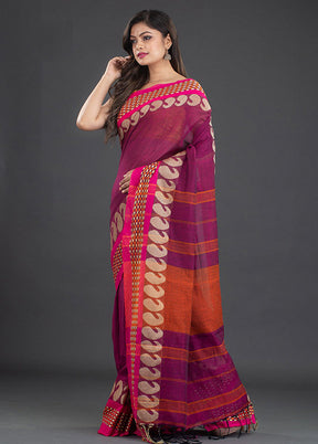 Magenta Pure Cotton Checked Saree With Blouse