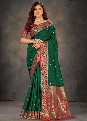 Green Spun Silk Woven Saree With Blouse Piece