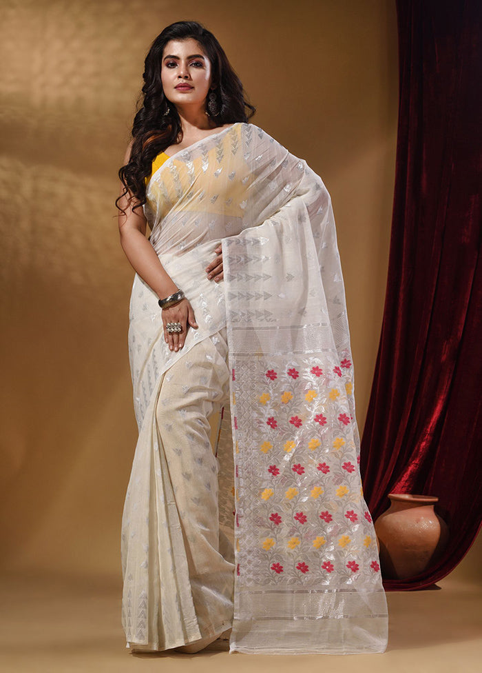 White Tant Jamdani Saree With Blouse Piece