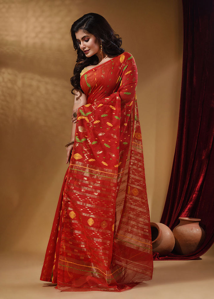 Red Tant Jamdani Saree With Blouse Piece