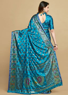 Blue Spun Silk Saree With Blouse Piece