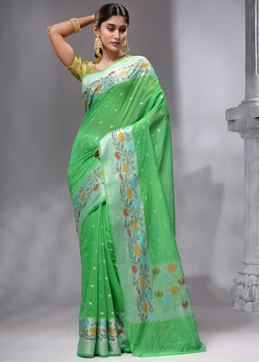 Green Georgette Saree With Blouse Piece