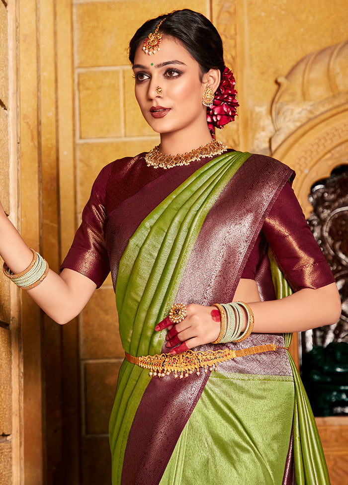 Multicolor Kanjivaram Silk Saree With Blouse Piece