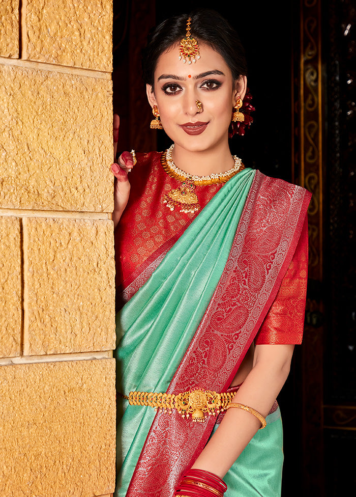 Multicolor Kanjivaram Silk Saree With Blouse Piece