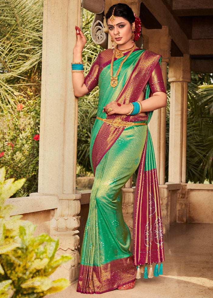 Green Kanjivaram Silk Saree With Blouse Piece