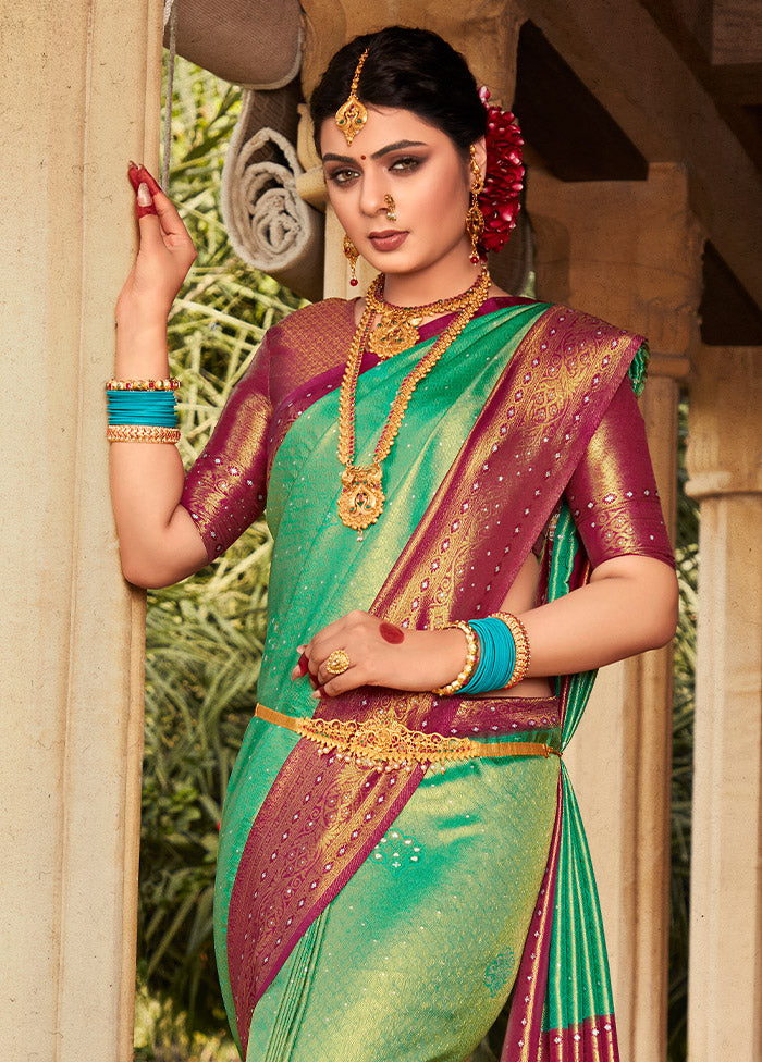 Green Kanjivaram Silk Saree With Blouse Piece