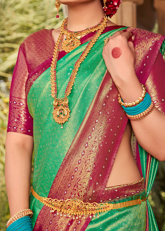 Green Kanjivaram Silk Saree With Blouse Piece