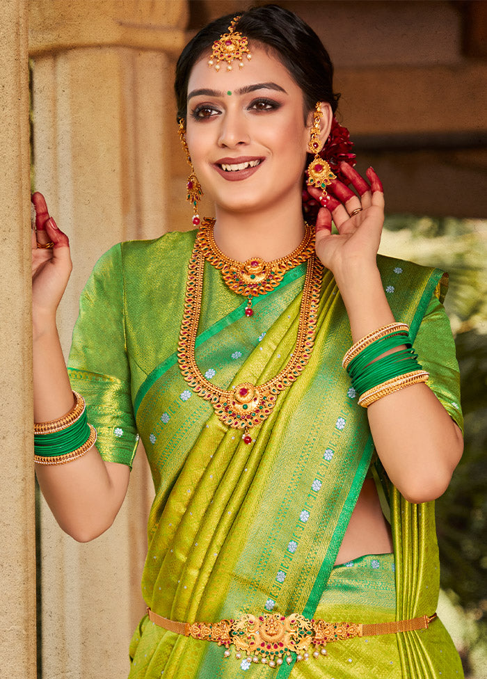 Green Kanjivaram Silk Saree With Blouse Piece