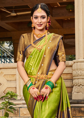 Green Kanjivaram Silk Saree With Blouse Piece