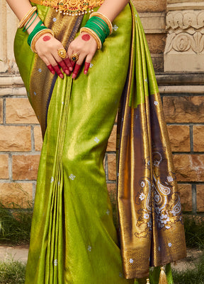 Green Kanjivaram Silk Saree With Blouse Piece