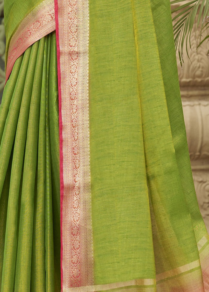 Green Cotton Saree With Blouse Piece