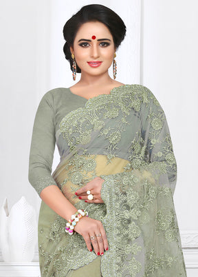 Green Organza Saree With Blouse Piece