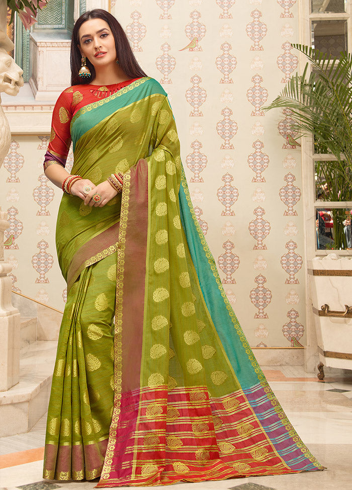 Green Cotton Saree With Blouse Piece