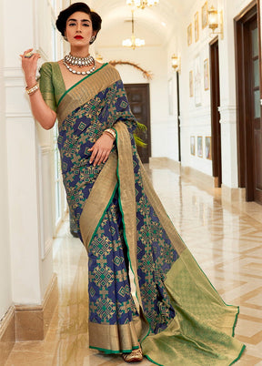 Blue Silk Printed Saree With Blouse