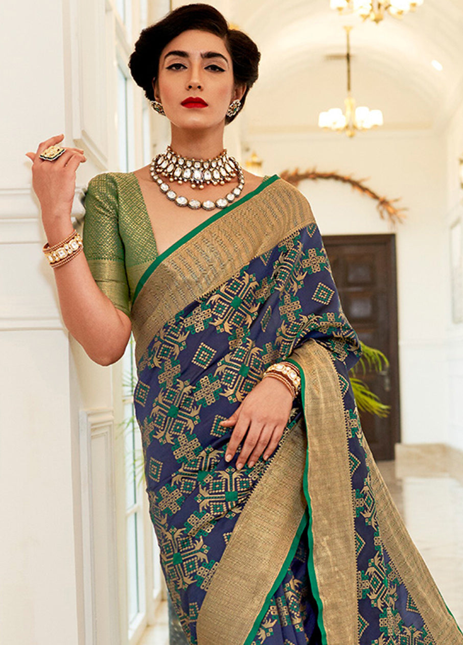 Blue Silk Printed Saree With Blouse