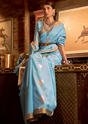 Blue Spun Silk Saree With Blouse Piece