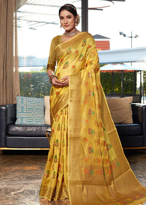 Yellow Organza Digital Print Saree With Blouse