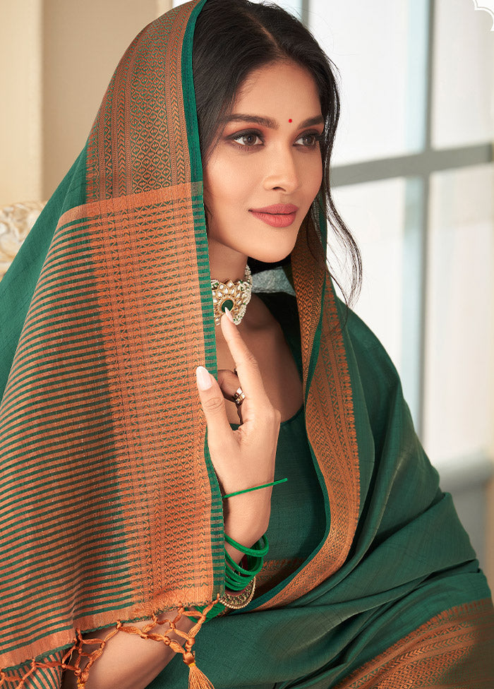 Green Dupion Silk Saree With Blouse Piece