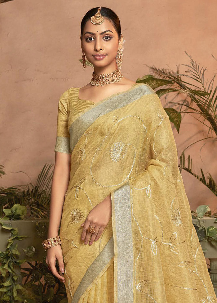 Yellow Silk Saree With Blouse Piece