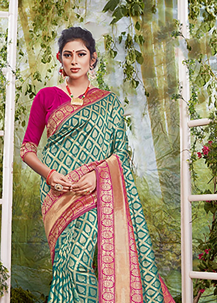 Green Spun Silk Saree With Blouse Piece