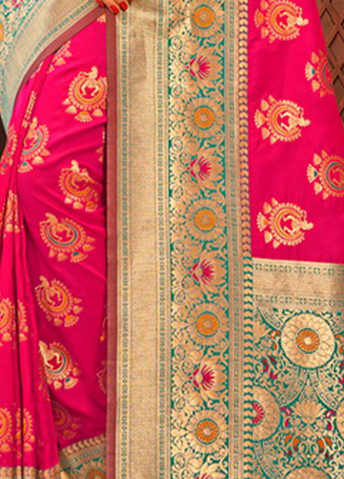 Magenta Spun Silk Saree With Blouse Piece