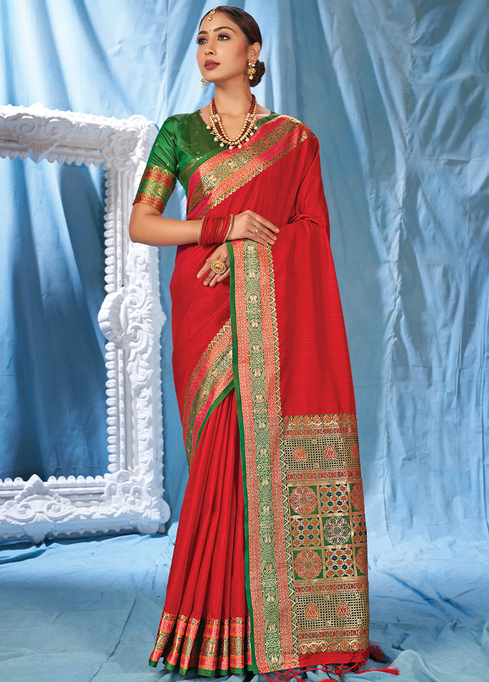 Red Spun Silk Saree With Blouse Piece