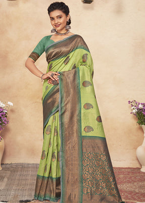 Light Green Cotton Saree With Blouse Piece