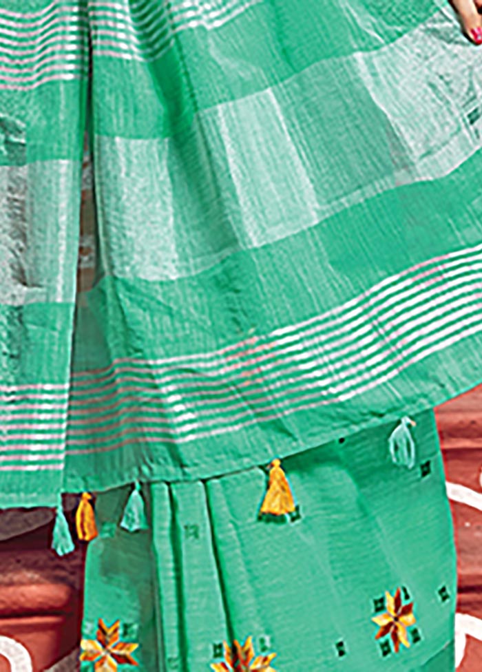 Green Spun Silk Saree With Blouse Piece