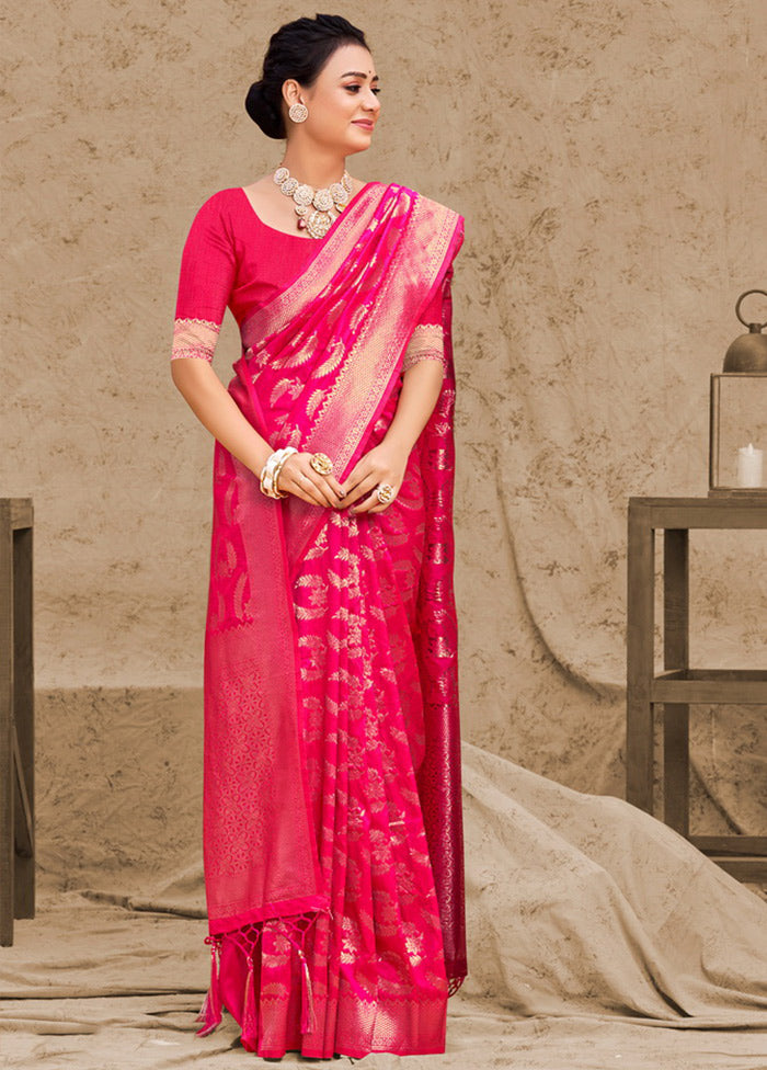 Magenta Spun Silk Saree With Blouse Piece