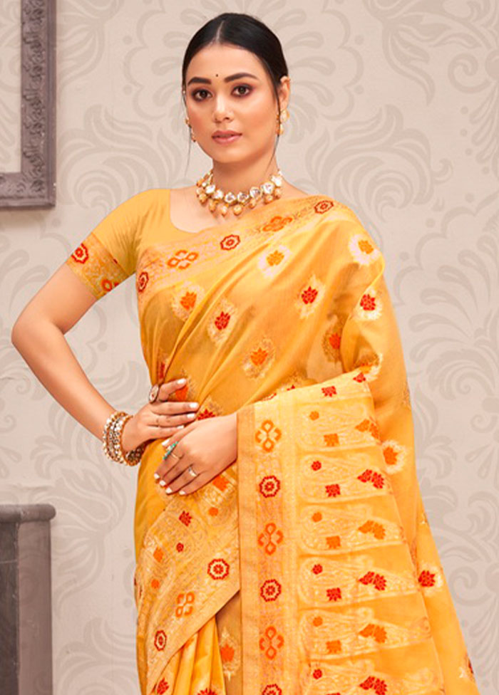 Yellow Cotton Saree With Blouse Piece