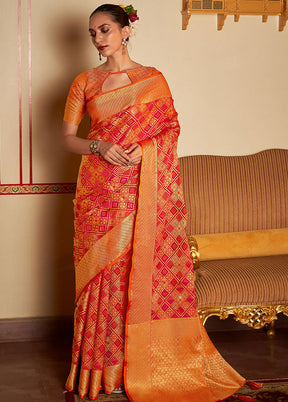 Red Spun Silk Saree With Blouse Piece