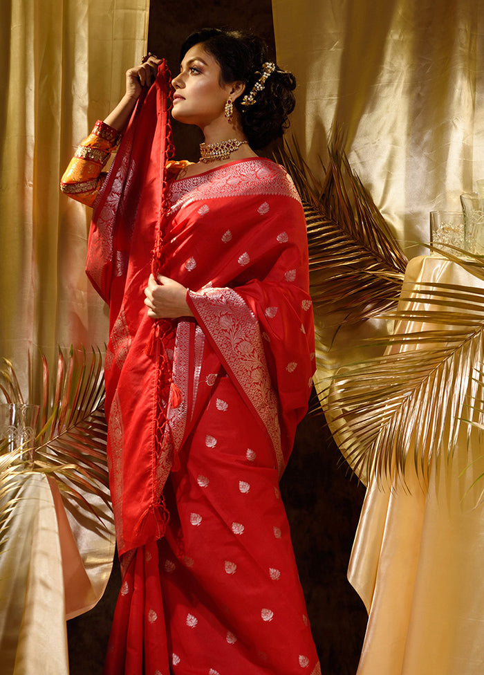 Red Spun Silk Saree With Blouse Piece