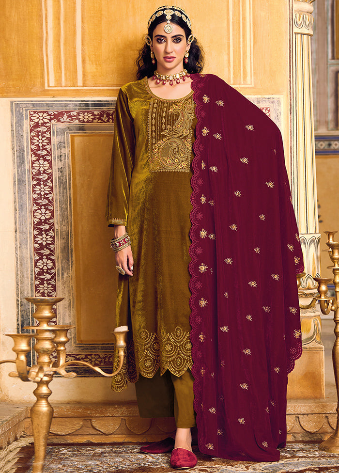 3 Pc Gold Unstitched Velvet Suit Set