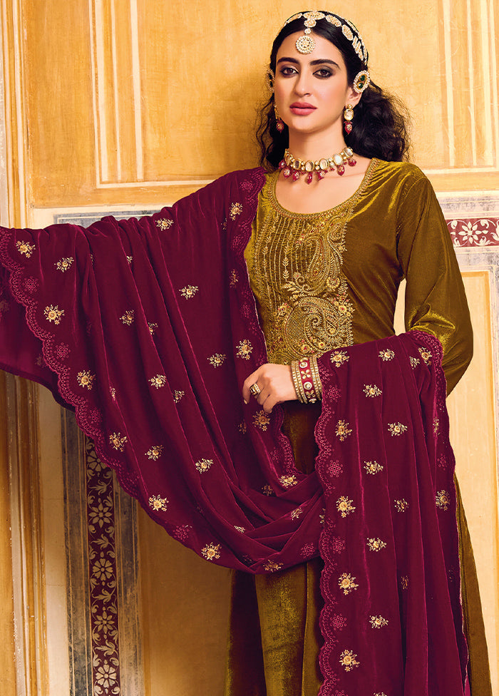 3 Pc Gold Unstitched Velvet Suit Set