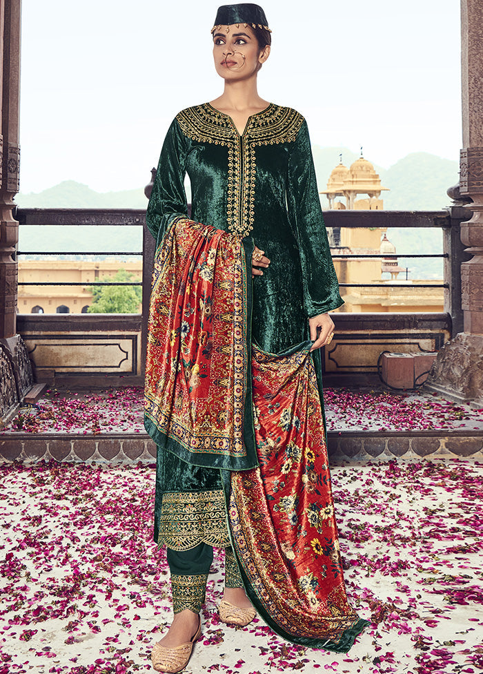 3 Pc Green Unstitched Velvet Suit Set With Dupatta