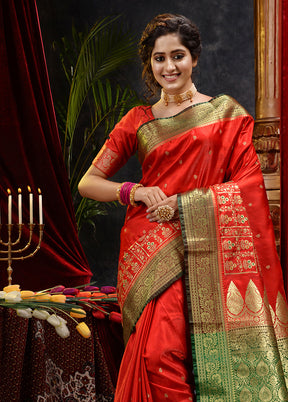 Red Spun Silk Saree With Blouse Piece